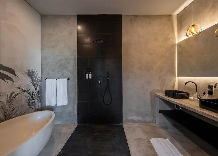 Artistic 4bd With Private Pool & Jungle Vibes * Seminyak