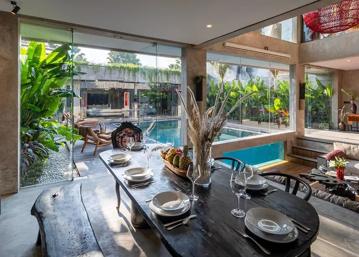 Artistic 4bd With Private Pool & Jungle Vibes Ferienhaus Seminyak